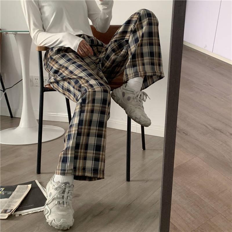 Elasticated Waist Checkered Sweatpants