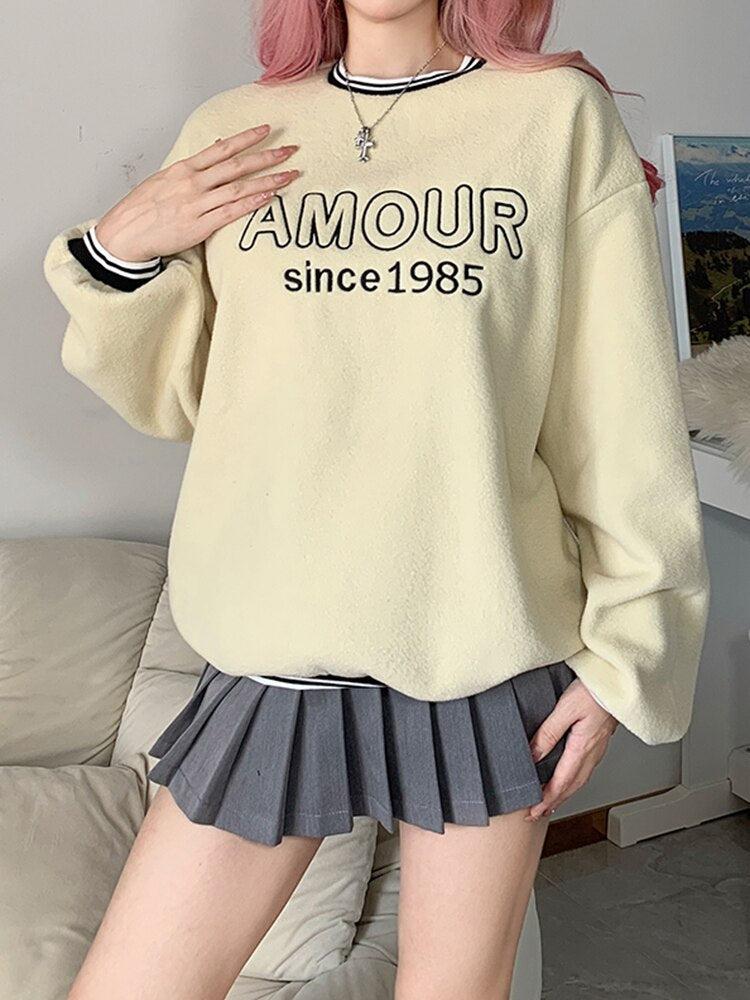 Soft Girl Amour Sweatshirt